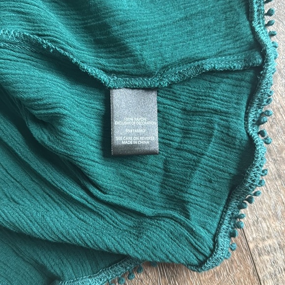 Torrid Babydoll Crinkle Gauze Lace Detail Top, green. Torrid size 2 (2X). - Picture 6 of 8